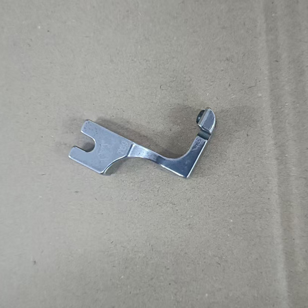 T69 Adjustable Invisible Zippe - огляд і ціна Rolled Hem Foot